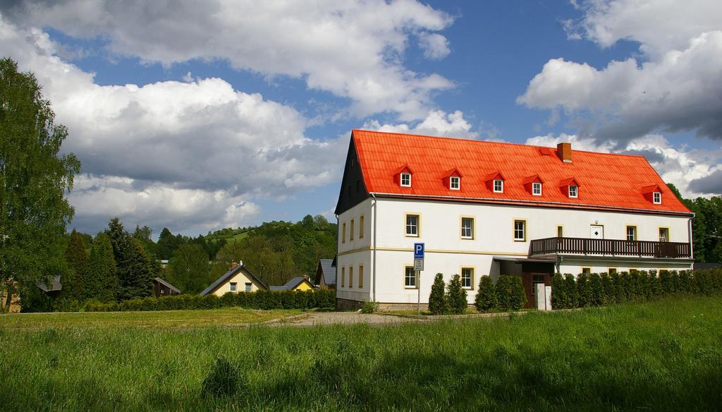 Apartmany Ruzova エクステリア 写真